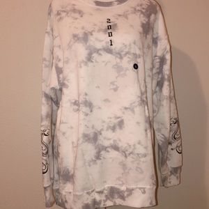 Hollister | Sweaters | Dixie Damelio 